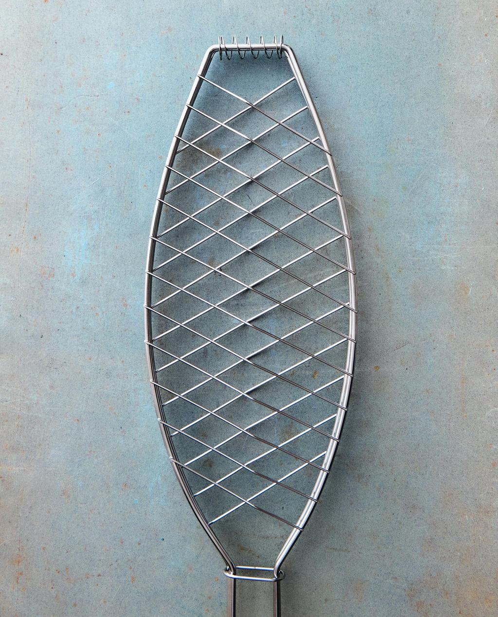 GRILLE À POISSON EN ACIER