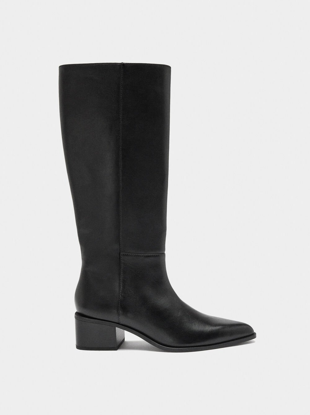 Leather boots with wide heel