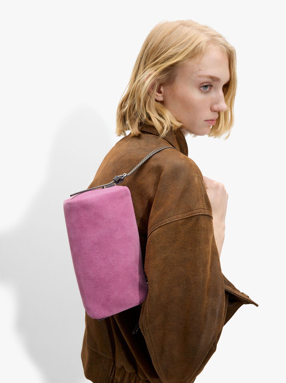 Sac bandoulière allongé en cuir