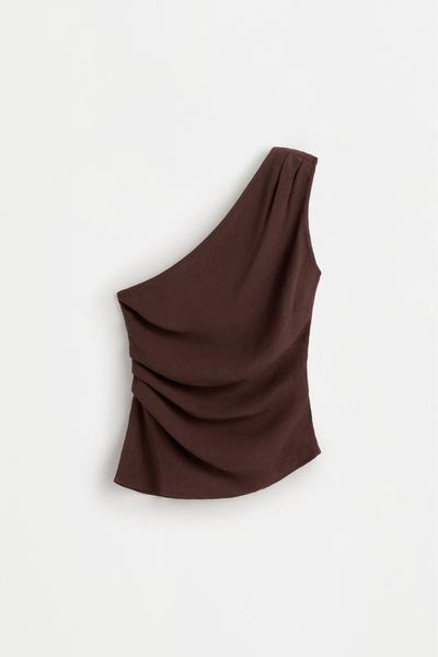 Asymmetric rustic top