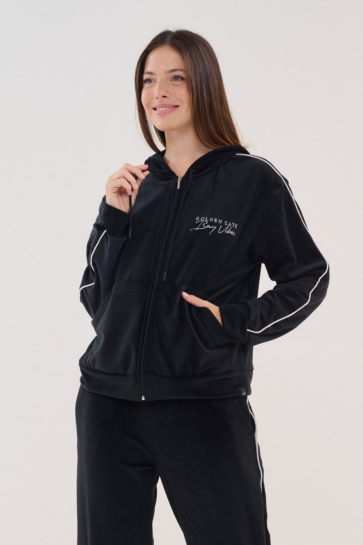 Campera de plush Straight SFO Cozy