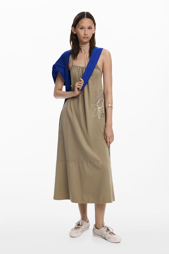 Vestido escote recto