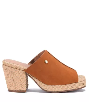 Sandalia Nikki Camel