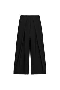 PANTALÓN TIRO ALTO PINZAS