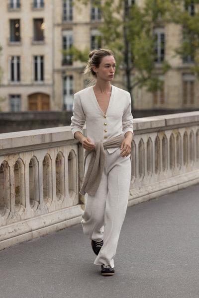 PANTALÓN PALAZZO SOTF TOUCHCHAQUETA SOFT BOTONES