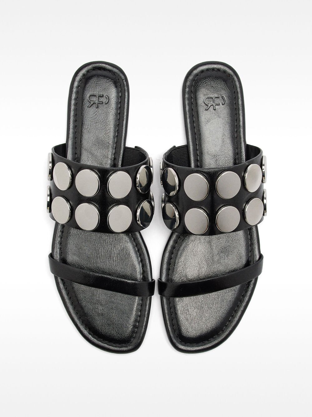 Flat sandals with metallic details