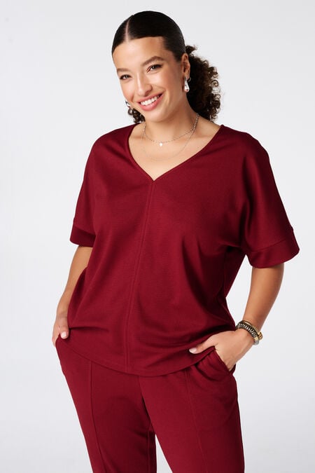 Camiseta básica con textura gofrada