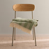 Plaid de rayas tejidas verde con flecos