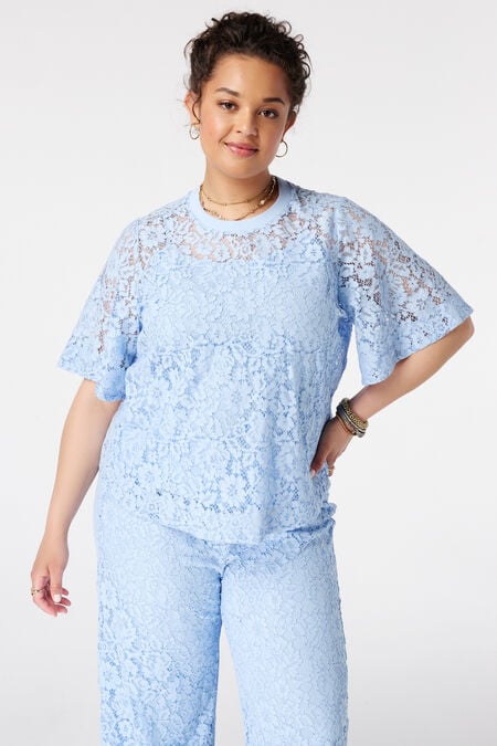 Blouse en dentelle