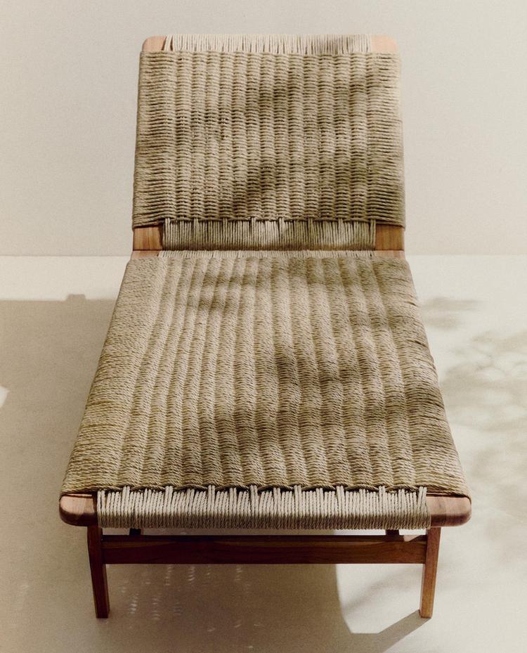 TEAK OUTDOOR LOUNGER COFFEE TABLE WITH A CONICAL BASE FOLDING CHAIR WITH WOVEN TEAK EXTERIOR