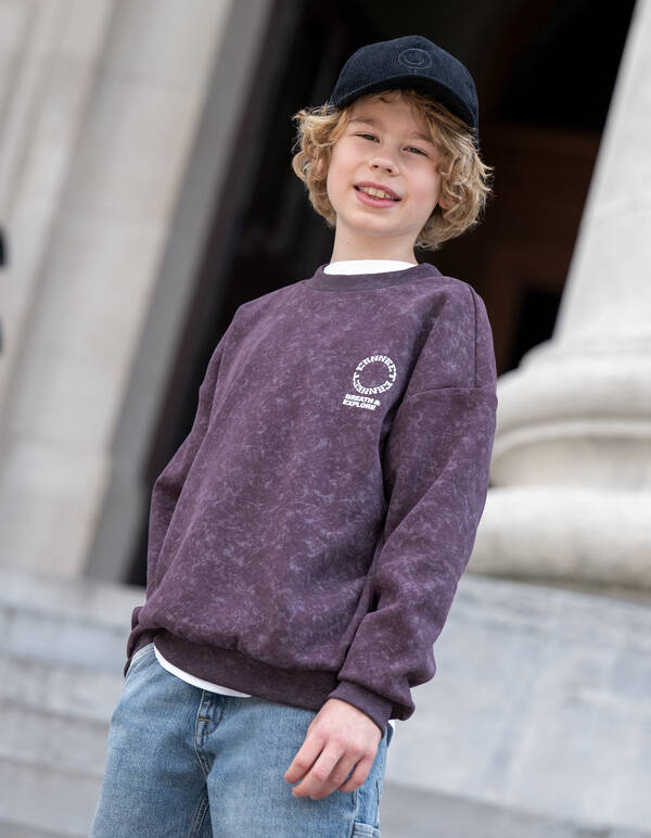 Connect Artwork Sweater Donkerrood