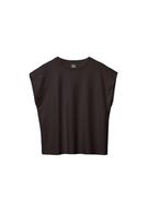 B06 Basic T-shirt met verlaagde schouder