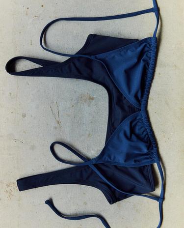 NIEBIESKIE BIKINI PLAŻOWE