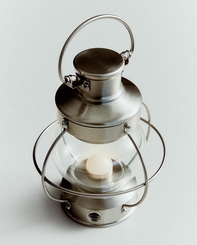 ALUMINIOWA LAMPKA KEMPINGOWA  LORNETKA Z ETUI